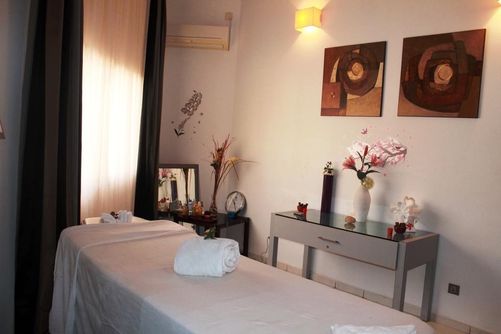 Les Acacias Hotel Djibouti Djibouti City Екстер'єр фото